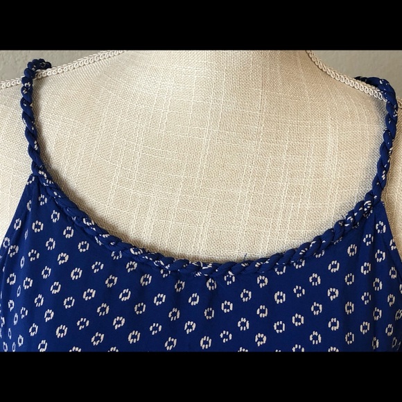 Dress size Medium - Picture 9 of 13